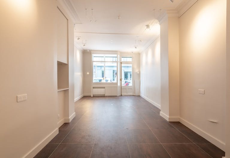 Rue Legendre Store - Image 4