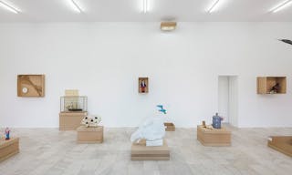 Art gallery at Karl-Marx-Allee - Image 6