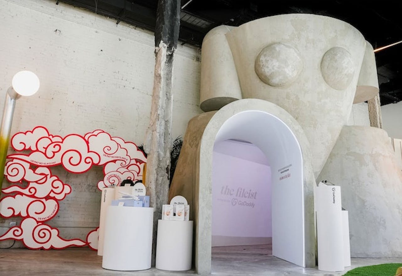 11 BOND STREET NEW YORK - Image 2