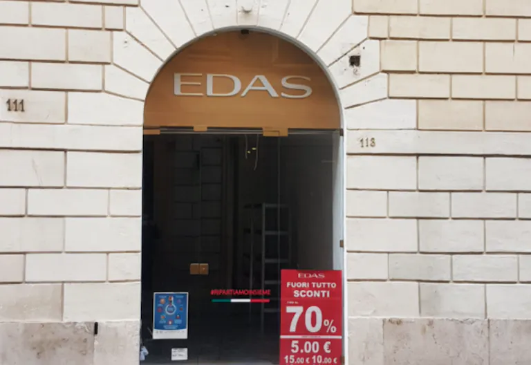 Via Frattina Pop-up space - Image 2