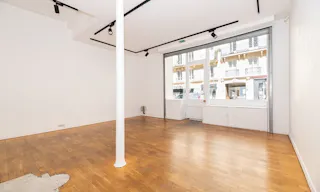 12 rue des filles du calvaire - Image 5