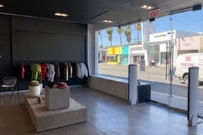 Luxury Retail Store on Melrose - Image 6