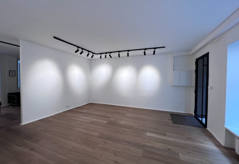 Perfect showroom on Rue Charlot - Image 3