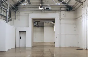 Amazing Large Event Space in Shoreditch - Image 7