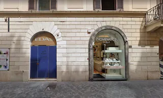 Via Frattina Pop-up space - Image 0