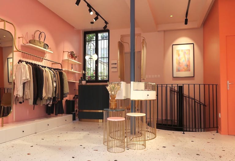 Charming store in Le Marais - Image 1