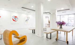 Rue de Bagnolet pop-up gallery - Image 2