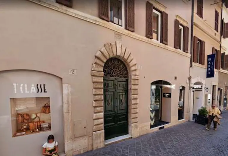Perfect space in the heart of Rome's fashion district - Image 3
