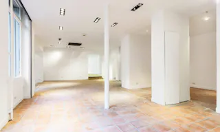 Gallery in Le Marais - Image 4